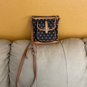 Rooney & Bourne crossbar